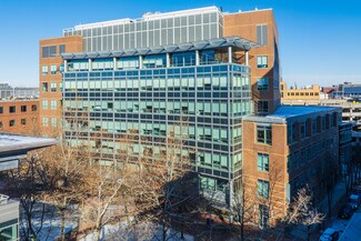 Plus de détails pour 35 Landsdowne St, Cambridge, MA - Bureau à louer