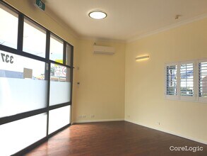 337 Forest Rd, Bexley à louer Photo intérieure- Image 1 de 3