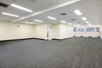 80 Hampden Rd, Artarmon à louer Photo intérieure- Image 1 de 2