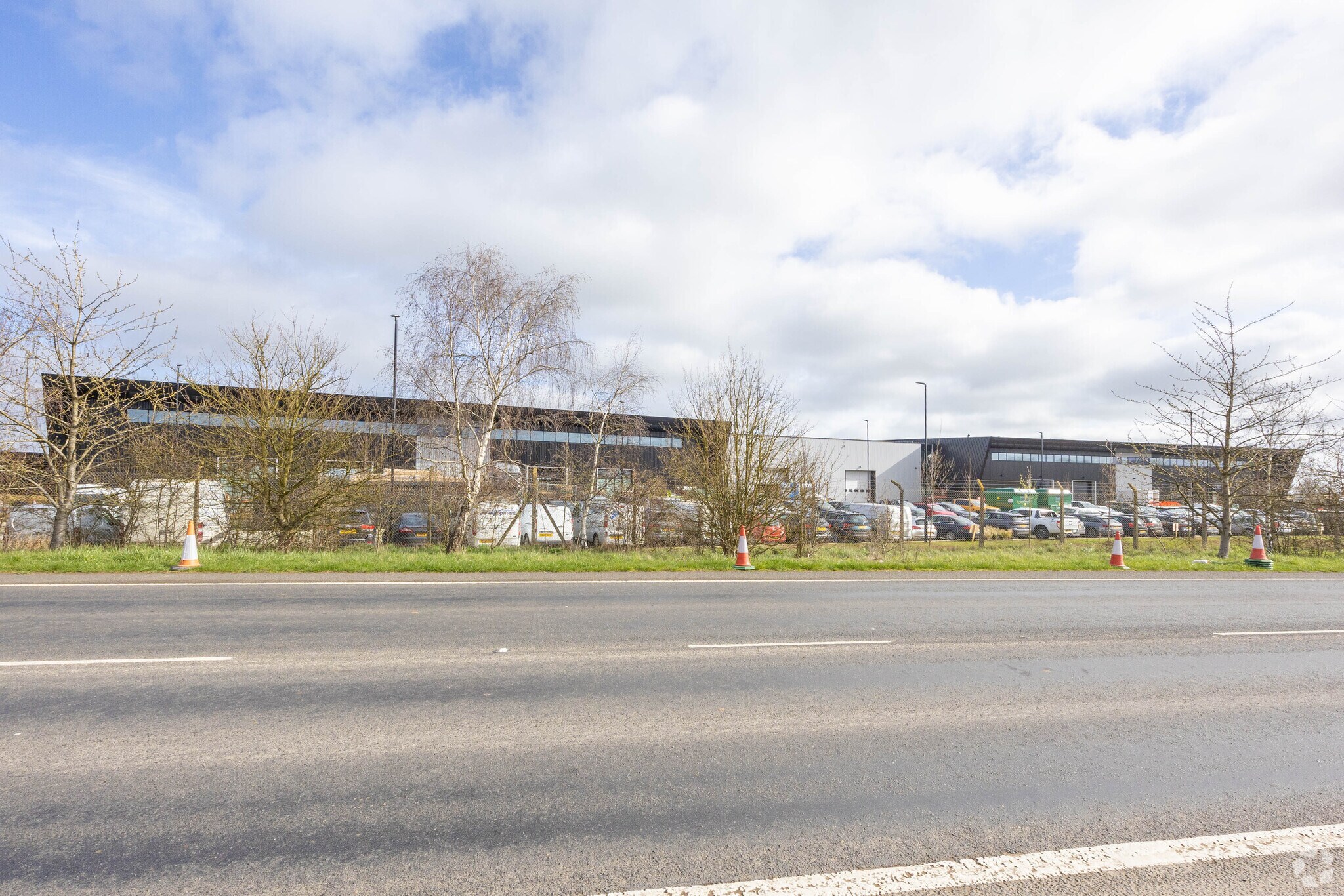 16 Skimmingdish Ln, Launton à louer Photo principale- Image 1 de 4