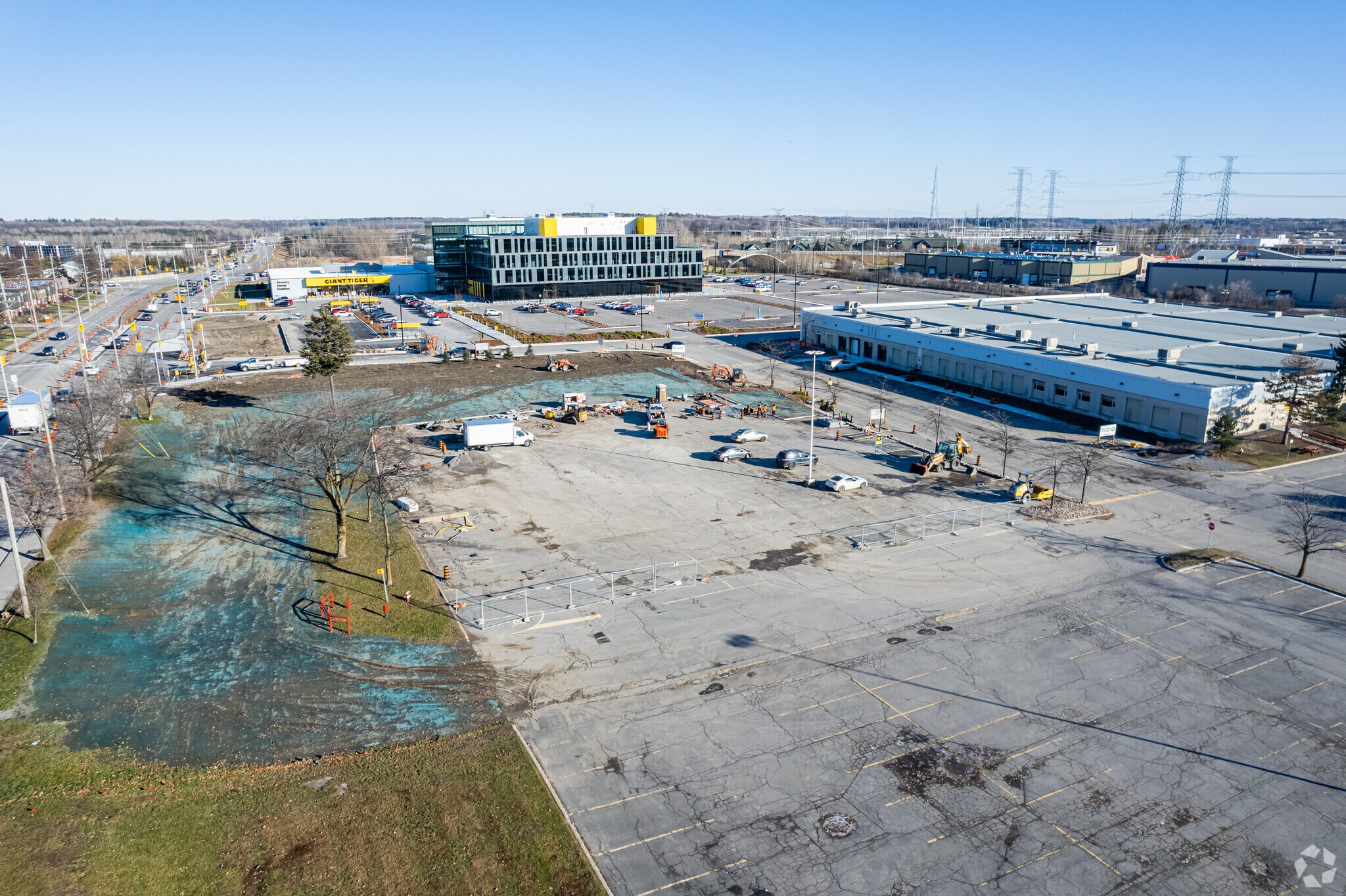 2480 Walkley Rd, Ottawa, ON for sale Primary Photo- Image 1 of 1