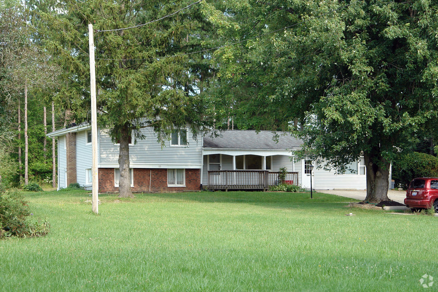 5136 Beach Rd, Medina, OH for sale - Primary Photo - Image 1 of 1