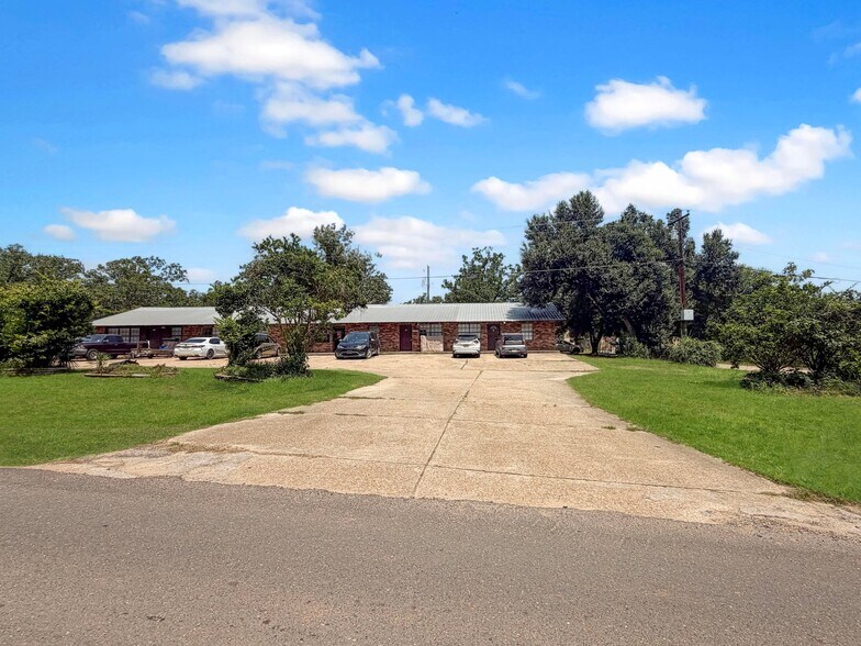 1231 Jeane Chapel Rd, Leesville, LA à vendre - Photo du bâtiment - Image 2 de 12