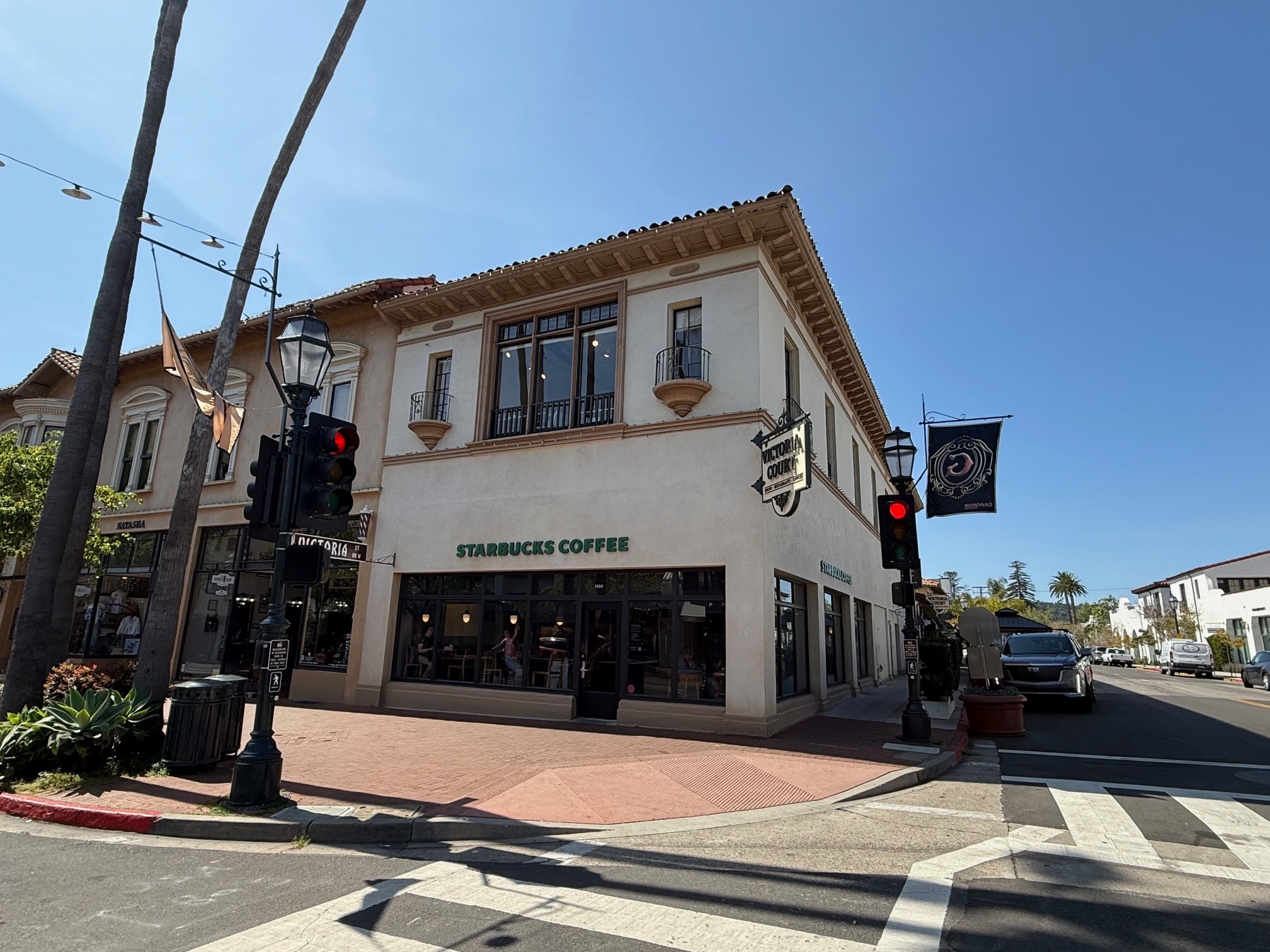 1221-1233 State St, Santa Barbara, CA for lease Primary Photo- Image 1 of 28