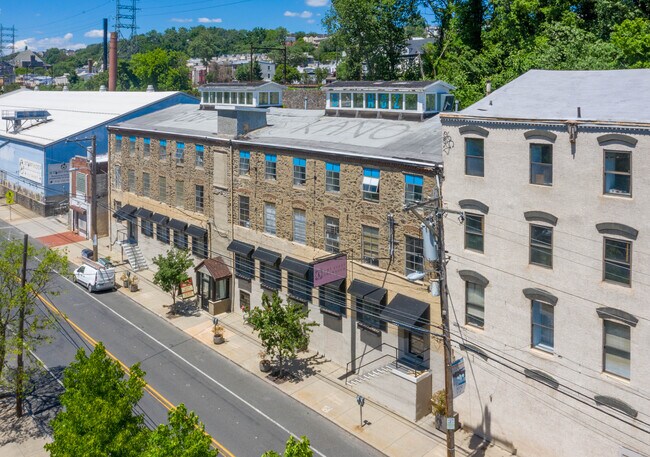 Plus de détails pour 4001 Main St, Philadelphia, PA - Bureau, Local d'activités à louer