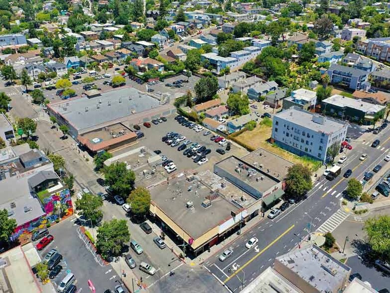 3510-3550 Fruitvale Ave, Oakland, CA for lease - Building Photo - Image 1 of 21