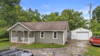 More details for 305 S Ferguson St, Henryville, IN - Retail for Sale
