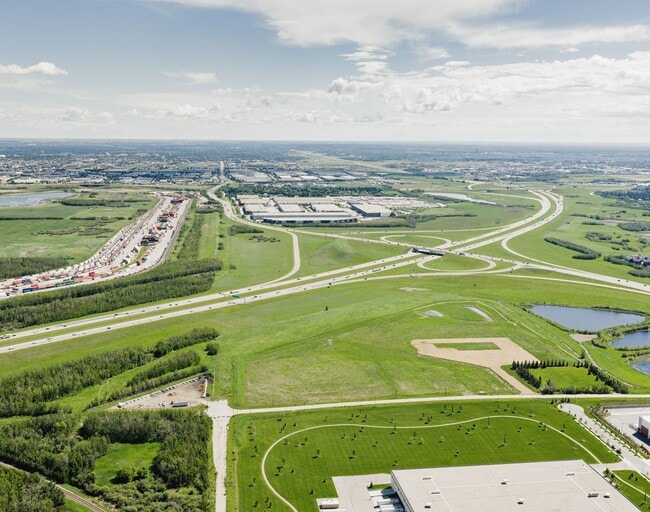 Plus de détails pour 18403-18745 137th Ave NW, Edmonton, AB - Terrain à vendre