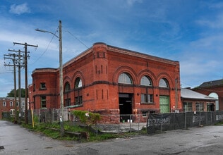 1801 E Oliver St, Baltimore, MD for lease Building Photo- Image 2 of 20