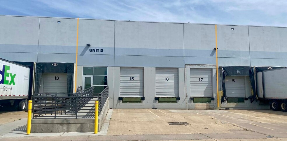 6455 Spine Rd, Boulder, CO à louer - Photo du bâtiment - Image 3 de 8