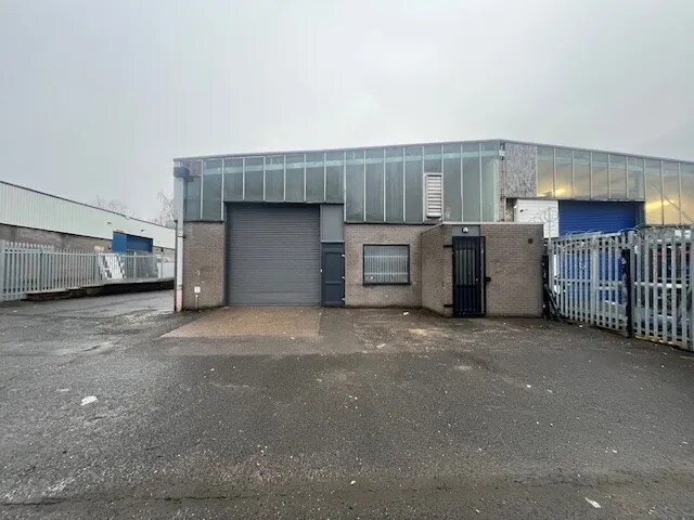 Stafford Park 15, Telford à louer Photo du bâtiment- Image 1 de 3