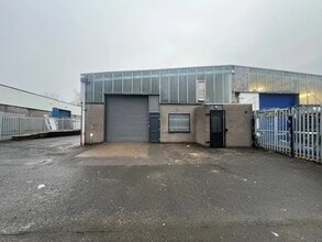 Stafford Park 15, Telford à louer Photo du bâtiment- Image 1 de 3