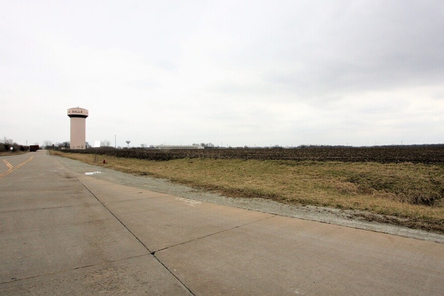 760 Progress Pky, LaSalle, IL for sale - Primary Photo - Image 1 of 8