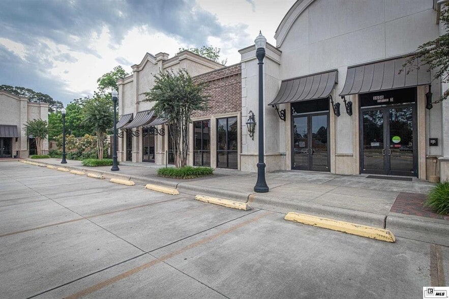 3600 Desiard St, Monroe, LA for lease - Building Photo - Image 1 of 3