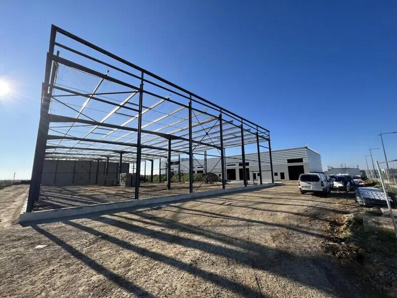 1 Rue Henry Fosse, Le Mesnil-Amelot à louer - Photo de construction - Image 2 de 10