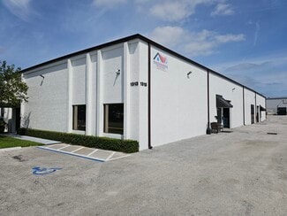 More details for 1313 S Killian Dr, Lake Park, FL - Industrial for Lease