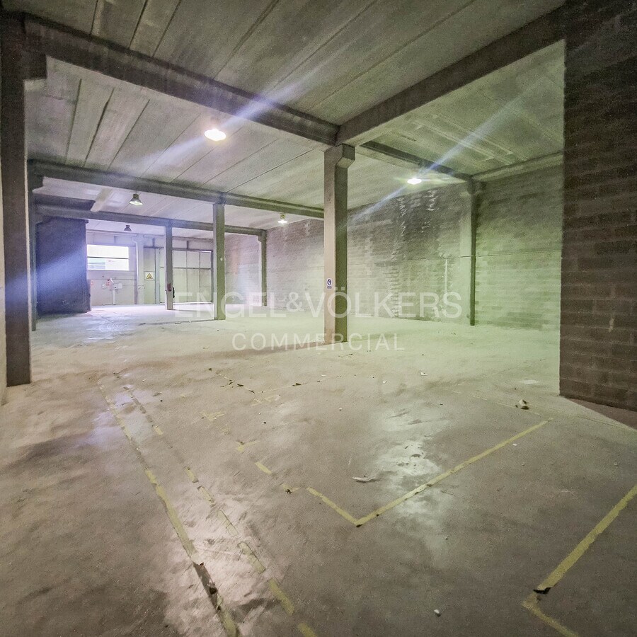 Sant Feliu de Llobregat, BAR 08980 - Unit 5 -  - Interior Photo - Image 2 of 18