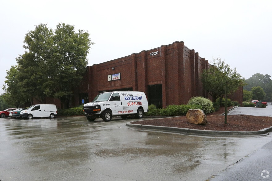 4200 Steve Reynolds Blvd, Norcross, GA for lease - Primary Photo - Image 2 of 10