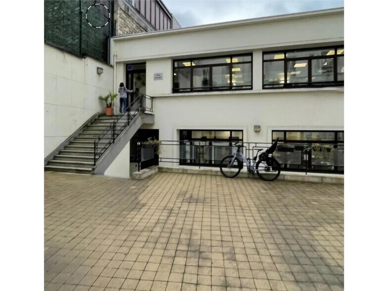 97 Rue Du Cherche-Midi, Paris à louer - Photo du bâtiment - Image 1 de 11