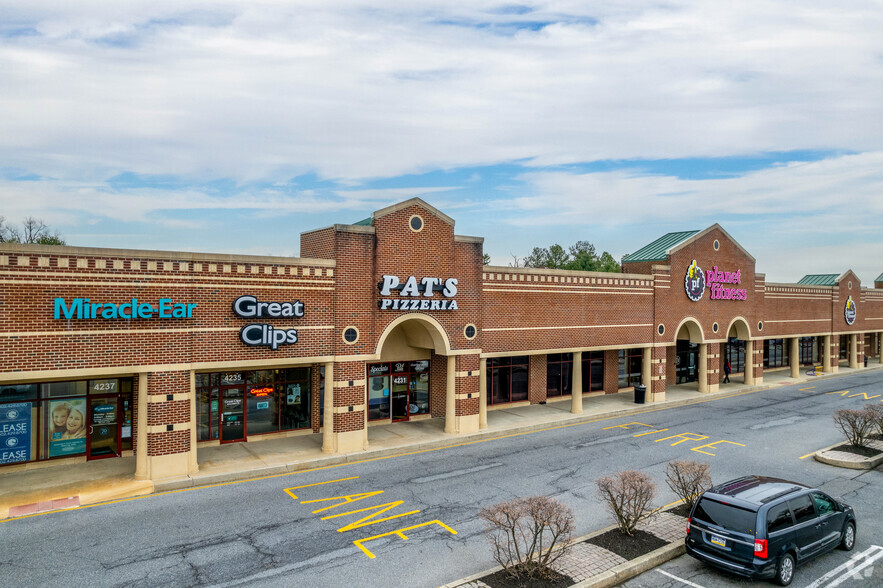 4431-4445 Concord Pike, Wilmington, DE for lease - Building Photo - Image 3 of 5