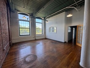 90 Bridge St, Westbrook, ME for lease Interior Photo- Image 2 of 9