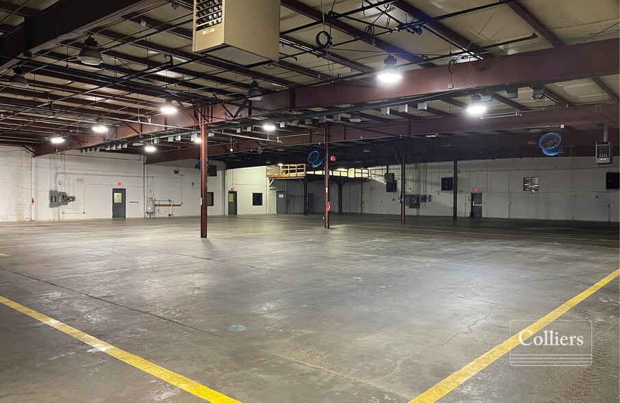 110 Metal Park Dr, Columbia, SC for lease - Building Photo - Image 2 of 8