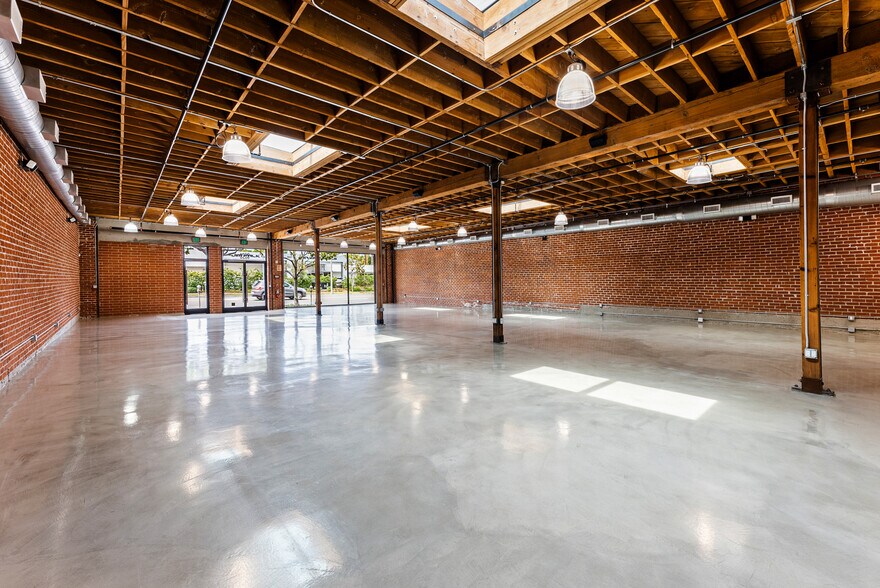 9018-9022 W Olympic Blvd, Beverly Hills, CA à vendre - Photo intérieure - Image 3 de 18
