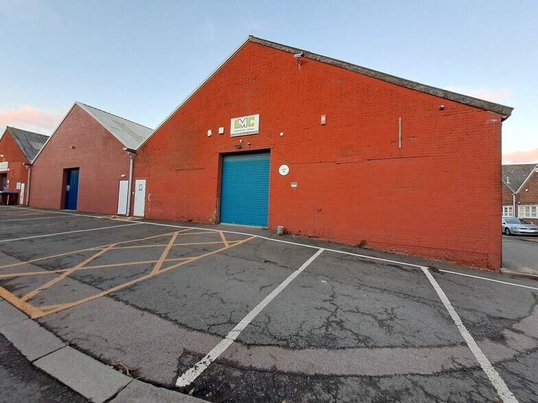 Tewin Rd, Welwyn Garden City for lease - Building Photo - Image 2 of 2