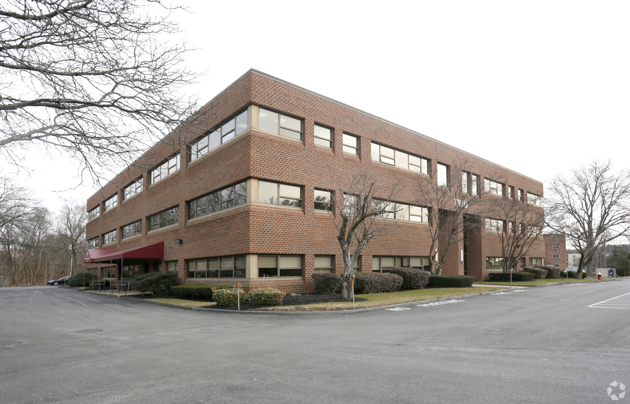 2 Main St, Stoneham, MA for lease Primary Photo- Image 1 of 7