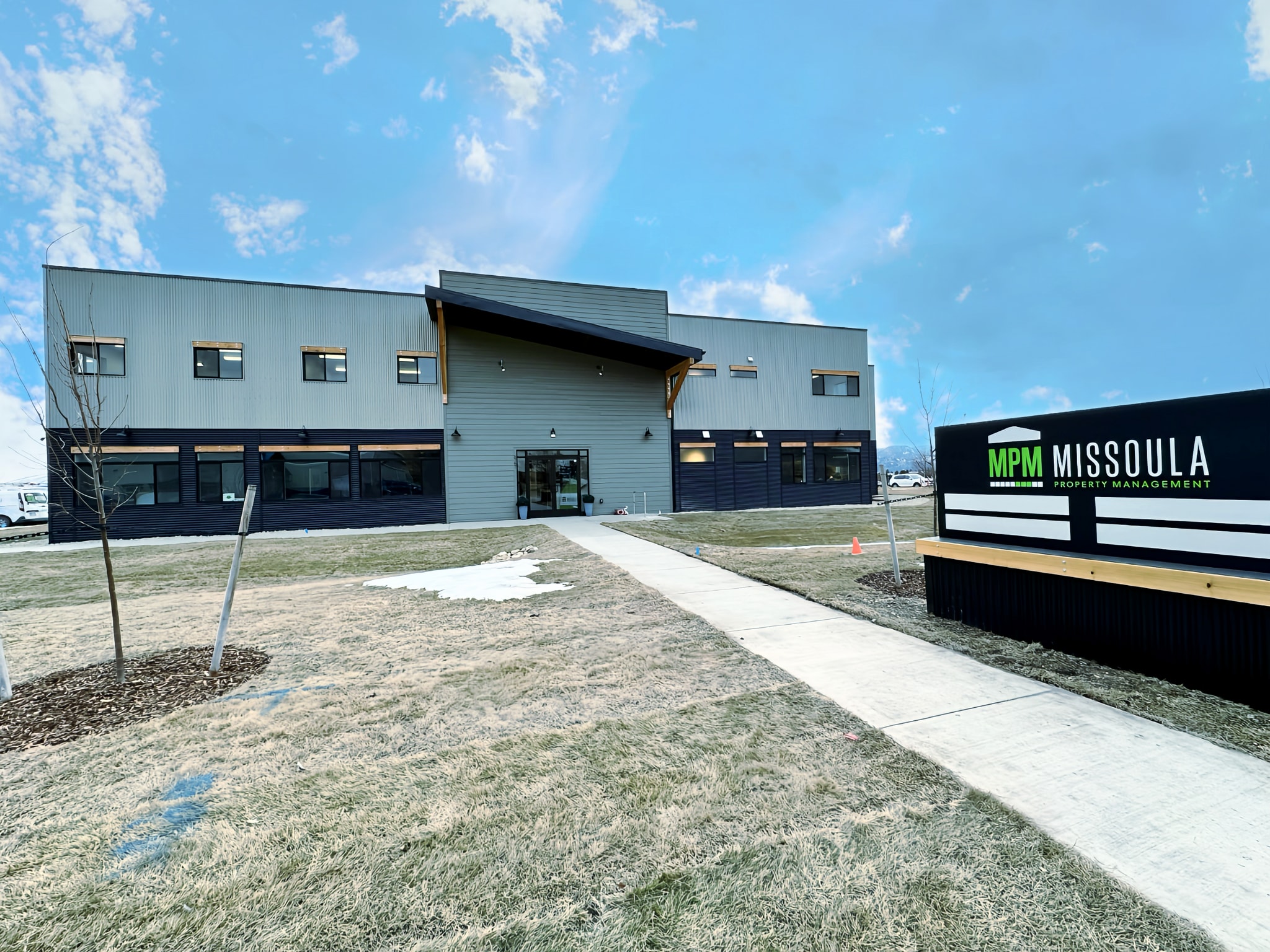 5767 W Harrier Dr, Missoula, MT for lease Interior Photo- Image 1 of 7