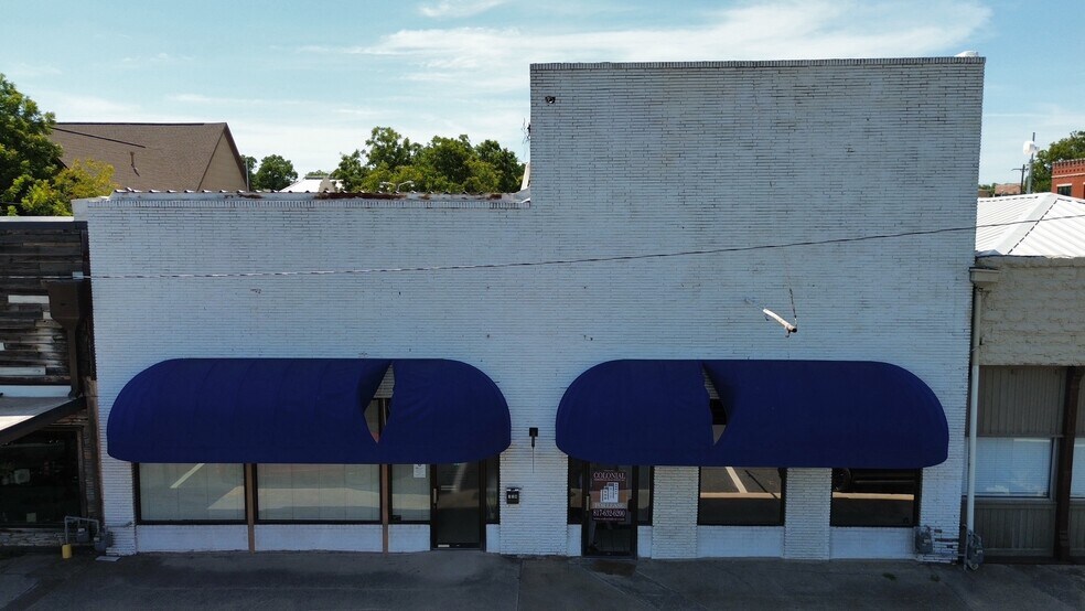 112 S Main St, Weatherford, TX à louer - Photo principale - Image 1 de 7