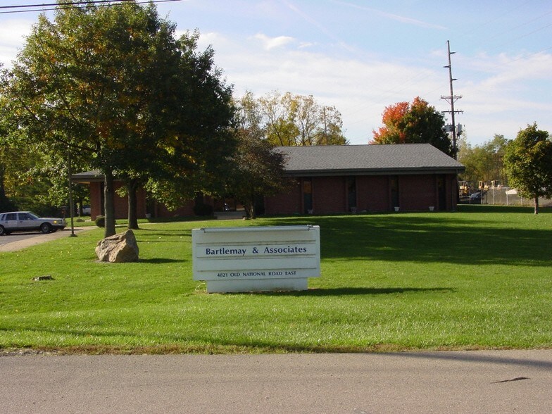 4821 E National Rd, Richmond, IN for lease - Primary Photo - Image 1 of 3