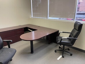 126 Wellington St, Barrie, ON for lease Interior Photo- Image 1 of 4