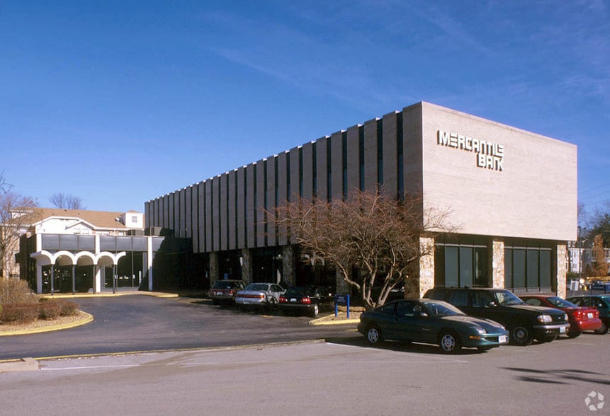 470 N Kirkwood Rd, Kirkwood, MO for sale - Primary Photo - Image 1 of 3