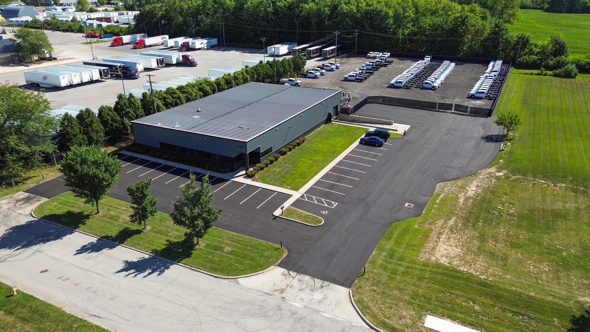 1940 Lone Eagle St, Columbus, OH for lease Building Photo- Image 1 of 19