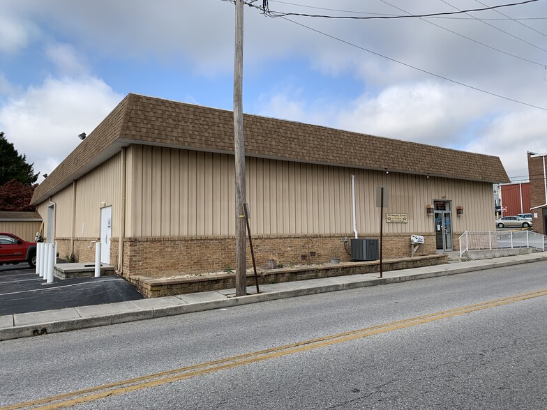 235 South St, Mcsherrystown, PA for sale - Building Photo - Image 1 of 1