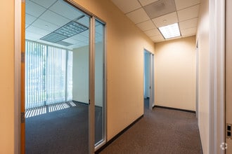 26450 McBean Pky, Valencia, CA for lease Interior Photo- Image 2 of 6