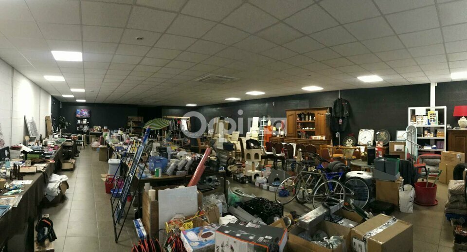 Retail in Marsannay-la-Côte for lease - Interior Photo - Image 3 of 3
