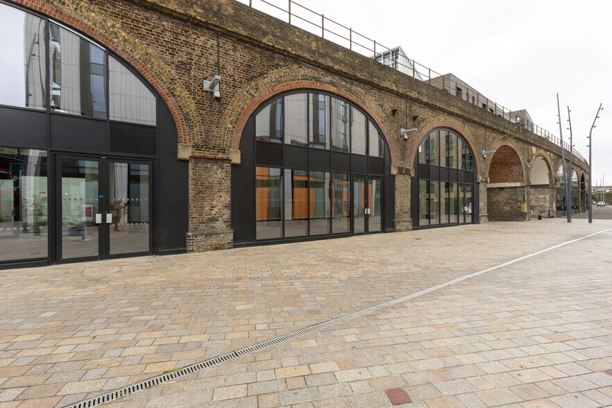 Patcham Ter, London for lease - Building Photo - Image 2 of 6