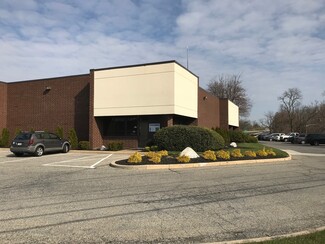 More details for 7251 Browning Rd, Pennsauken, NJ - Industrial for Lease