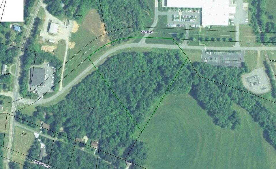 1821 GKN Way, Newton, NC for sale - Primary Photo - Image 1 of 30