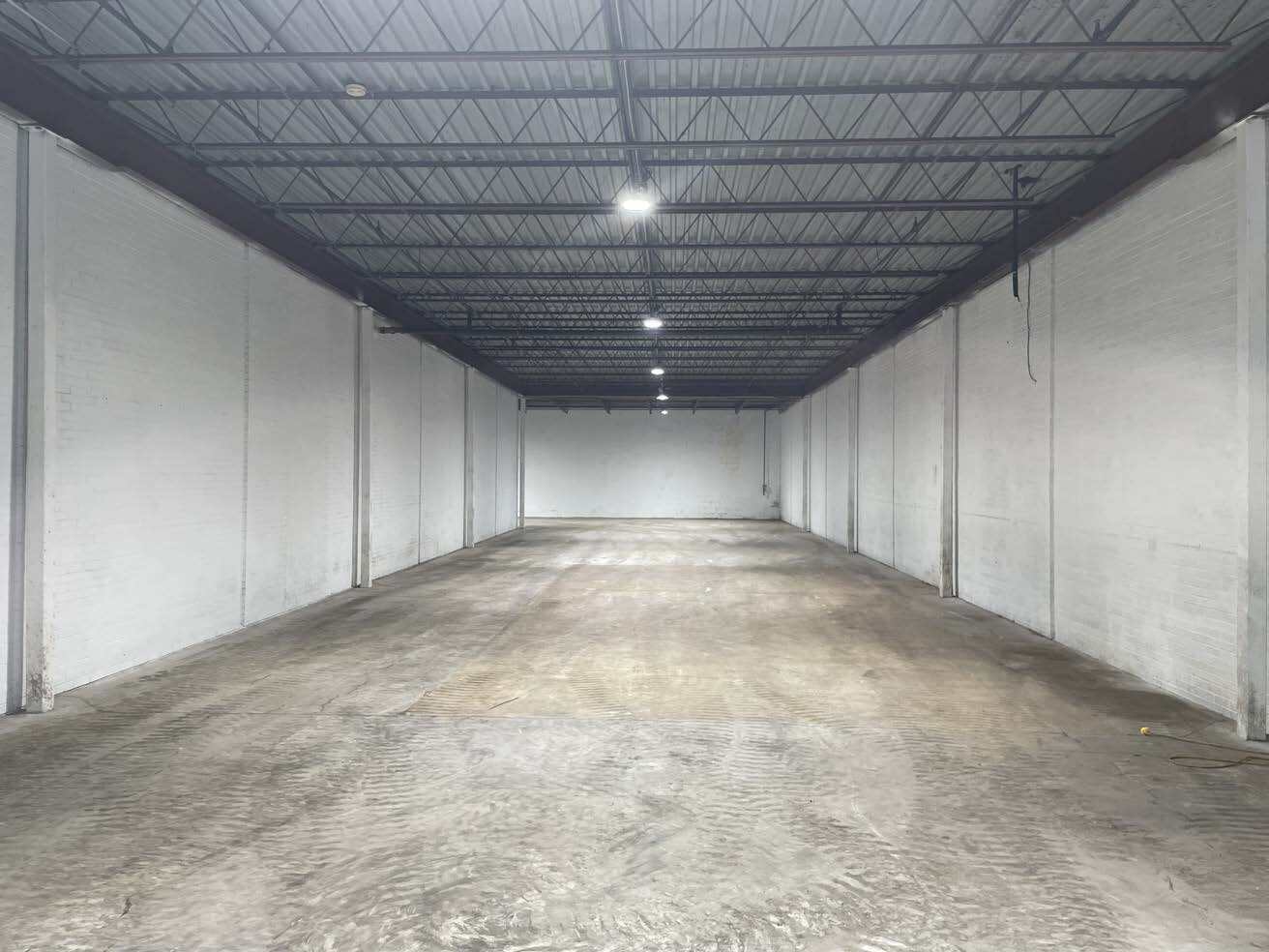 5905 Wolf Creek Pike, Dayton, OH à louer Photo intérieure- Image 1 de 1