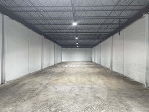 5905 Wolf Creek Pike, Dayton, OH à louer Photo intérieure- Image 1 de 1