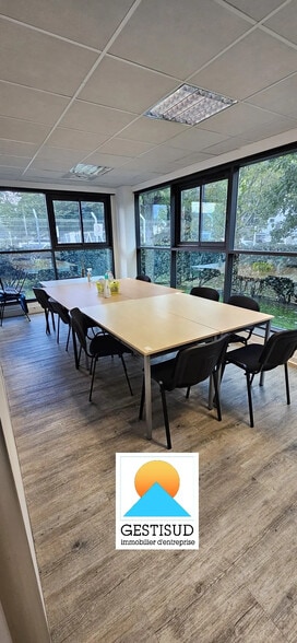 Bureau dans Gémenos à louer - Photo intérieure - Image 3 de 3