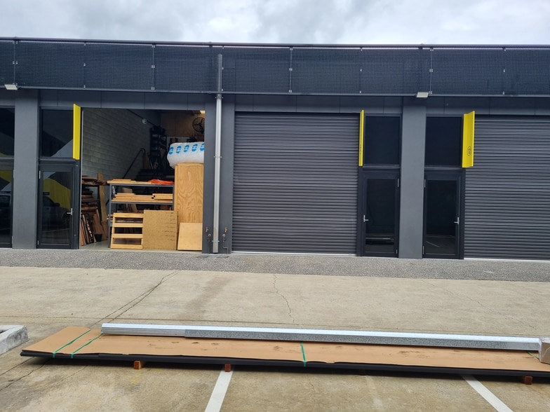 14 Jijaws St, Sumner for lease - Building Photo - Image 2 of 2