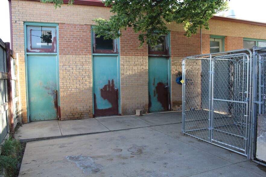 112 Barclay Ave, Wa Keeney, KS à vendre - Photo du bâtiment - Image 3 de 20