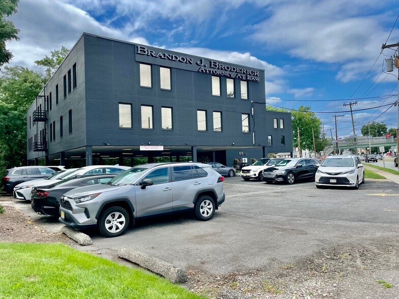 65 Route 4, River Edge, NJ for lease - Building Photo - Image 1 of 2