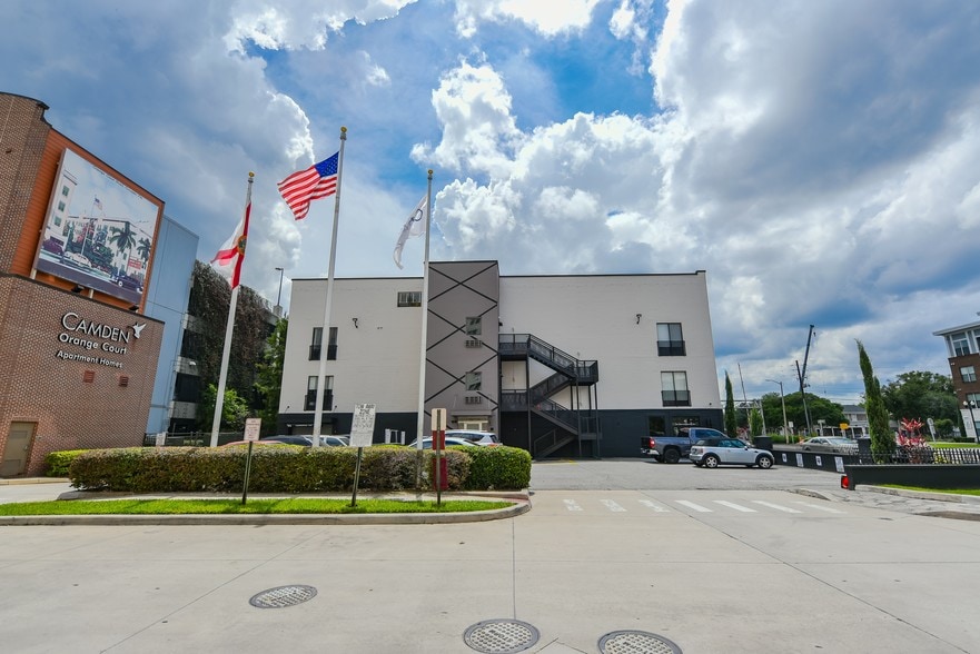 62 W Colonial Dr, Orlando, FL for sale - Building Photo - Image 3 of 11