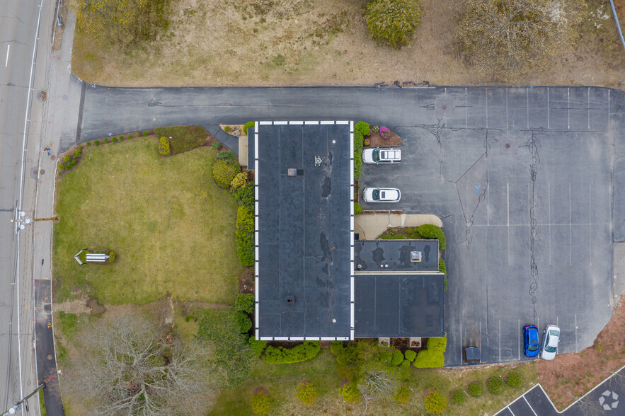 1085 Worcester St, Natick, MA for lease - Building Photo - Image 2 of 6