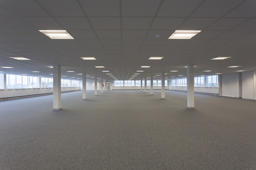 Thynne St, Bolton à louer - Photo intérieure - Image 2 de 2